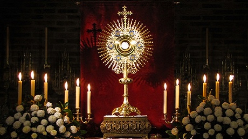 oracion al santisimo